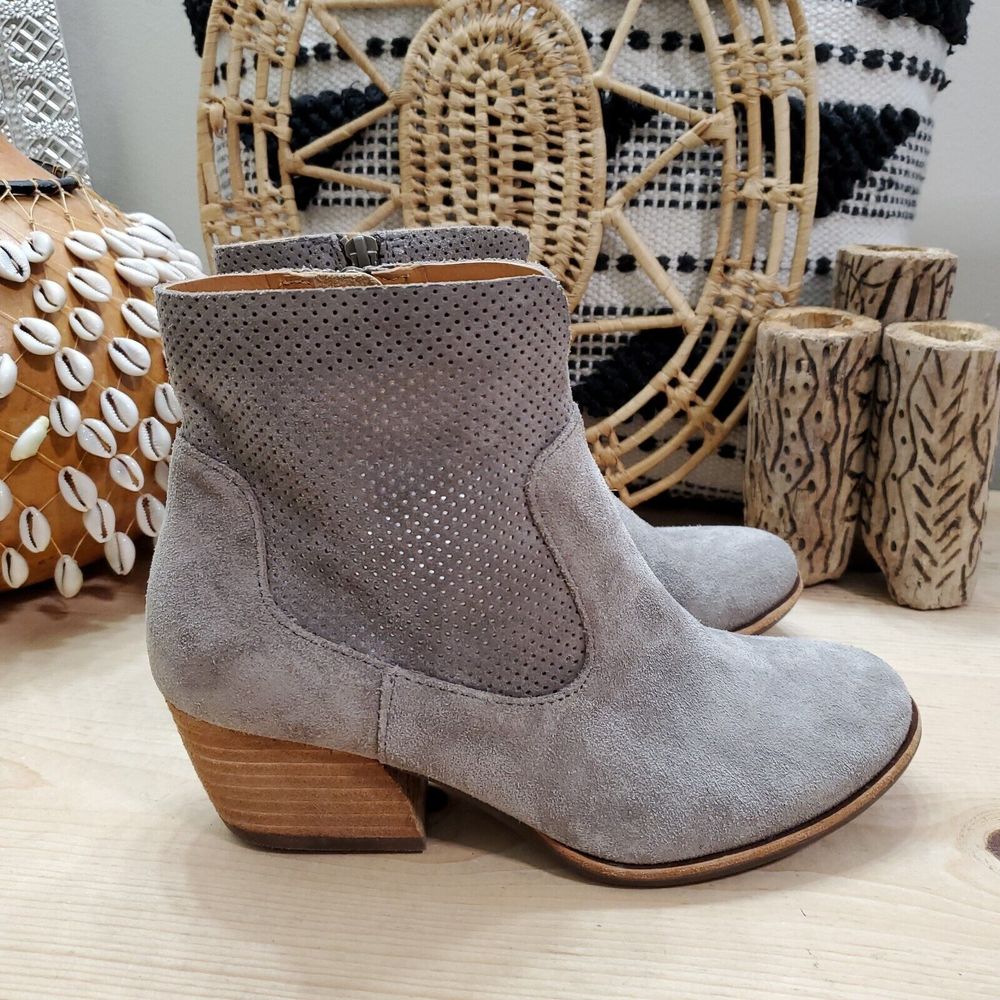 Kork-Ease Sherrill Cowboy Ankle Boots Bootie Leather Perforated Gray 6M EUC